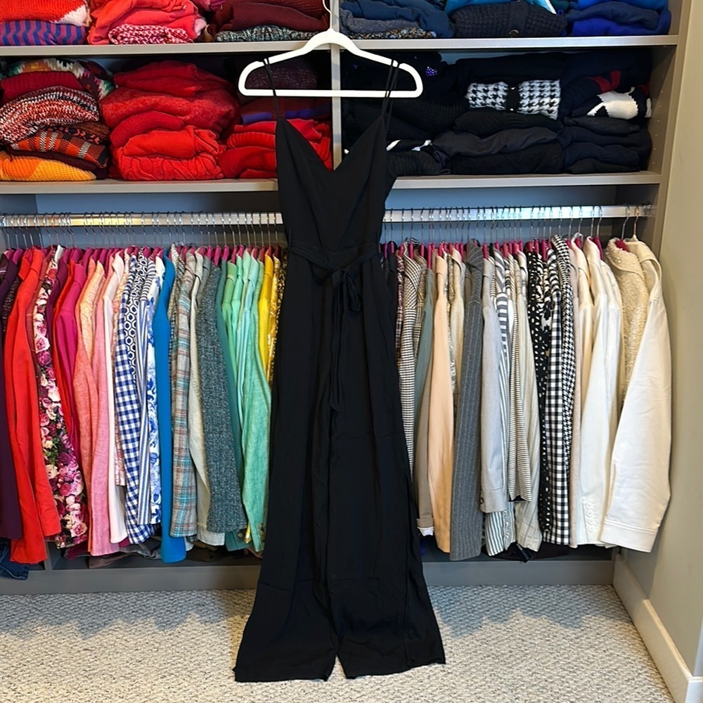 Lovers + Friends black v back belted sleeveless jumpsuit size S